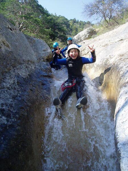 canyoning avec le bureau des guides des 2 Vallées
