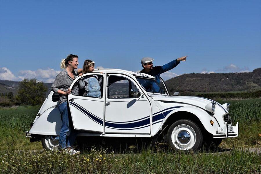 Location 2cv en Provence